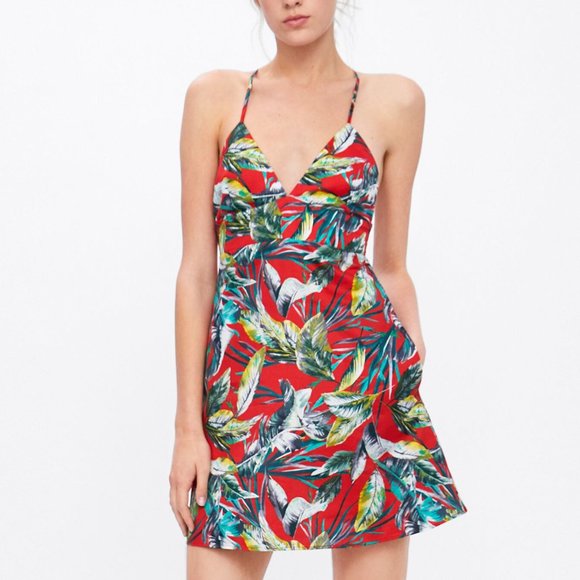 Zara floral print dress with pockets red small nwt - Picture 2 of 4